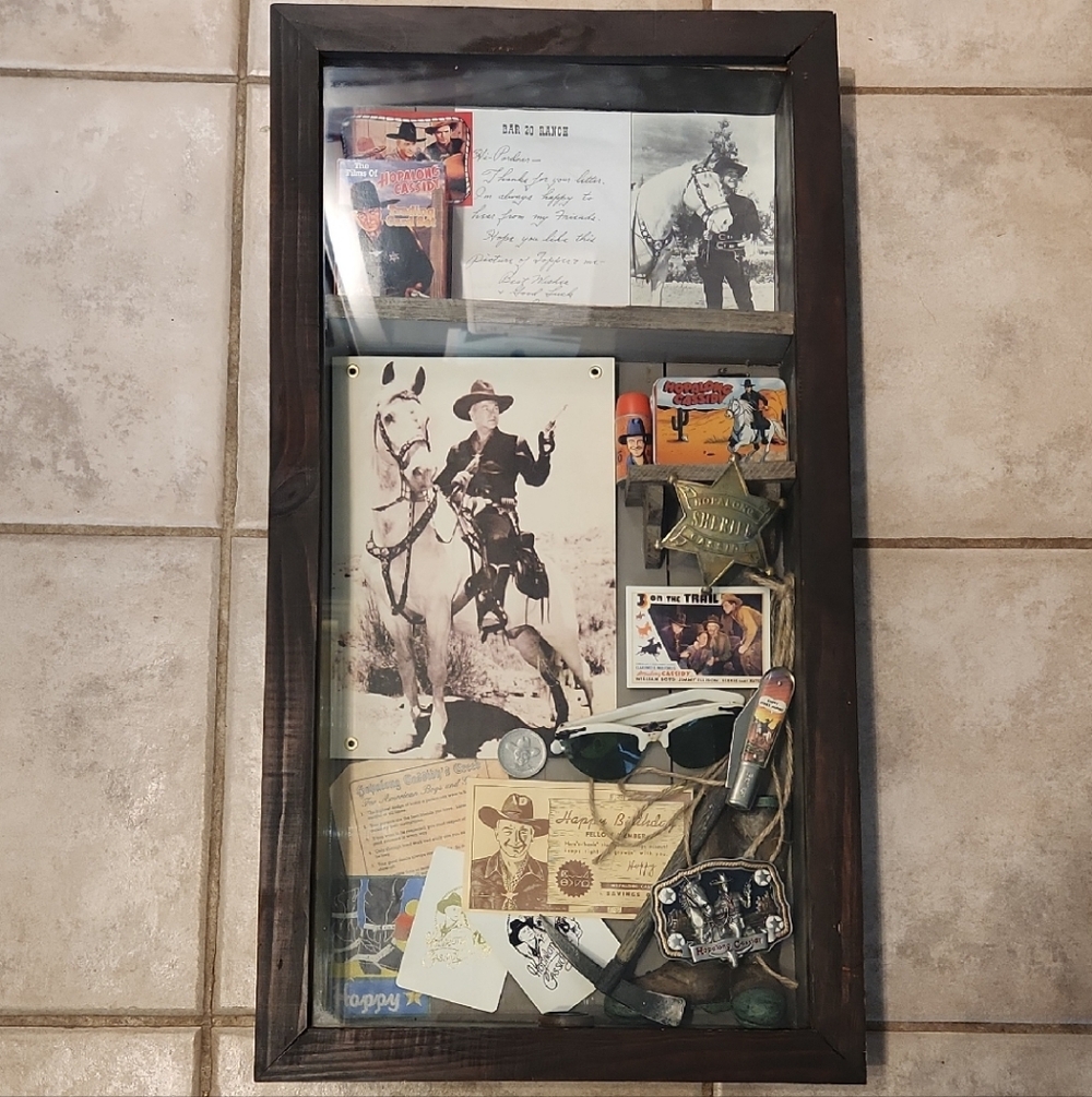 Hopalong Cassidy Rustic Brown Shadow Box Display